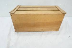 lot 406 image: apple crate