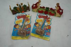 lot 451 image: Bubble pipes