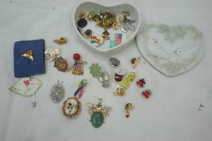 lot 514 image: jewlery