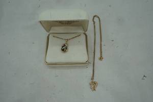 lot 519 image: Black Hills gold jewlery