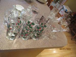 lot 40 image: Assortment of Martini glasses, Shot glasses, festive lowballs and other glassware