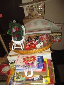 lot 81 image: Variety of Christmas wrapping, gift bags and boxes, plus decor