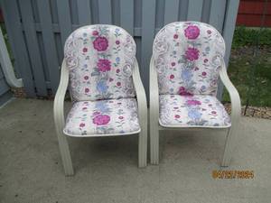 lot 168 image: Pair of metal framed patio chairs with removable padding
