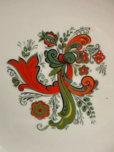 lot 253 image: Johnson Brothers Berggren Trayner Plates and Cups