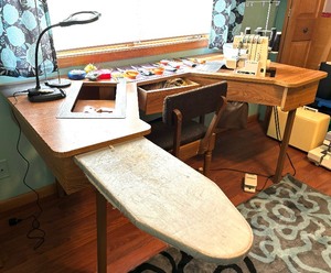 lot 47 image: Sensational Sewing and Serger Set Up