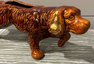 lot 114 image: McCoy Irish Setter Dog Planter
