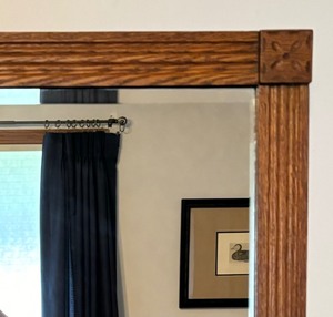 lot 119 image: Vintage Wooden Framed Mirror