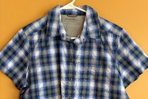 lot 137 image: Eddie Bauer Short Sleeved Shirt
