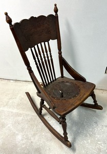 lot 369 image: Vintage Rocking Chair