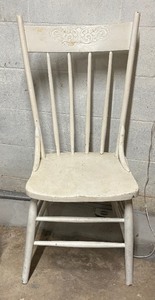 lot 415 image: White Vintage Wooden Chair