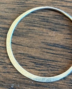 lot 421 image: Beautiful 14k Gold Hoop Earrings