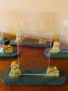 lot 81 image: Decorative Picture Frames with Green Marble and Brass Dog Figurines