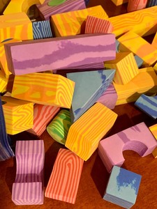 lot 87 image: VERDES Wood Grain Foam Building Blocks Set Fun Colors