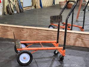 lot 489 image: 2-Wheel Hand Truck  Cart