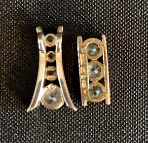 lot 389 image: Petite Sterling Silver Earrings and Pendants