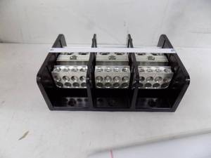 A - B - 1492 - PD3287 TERMINAL BLOCK IN BOX
