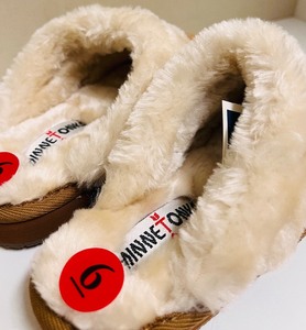 lot 175 image: Two Pairs of Cozy Minnetonka Slippers in Brown One is Brand New