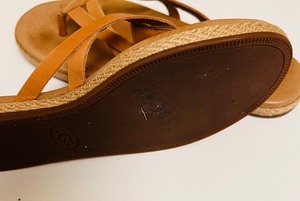 lot 176 image: Cute UGG Tan Sandals