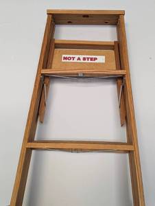lot 141A image: Werner 10ft Wood Ladder