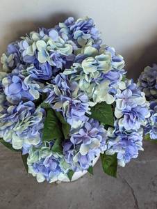lot 144A image: Pair of Potted Faux Hydrangeas