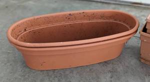 lot 145 image: Assorted Plastic Planter Boxes