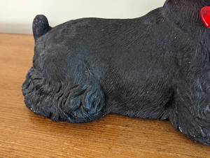 lot 206 image: Schnauzer Figurine and Sculpture