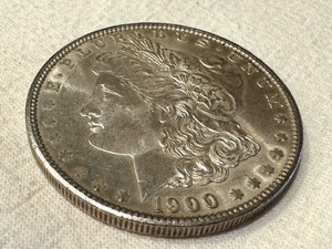 lot 11B image: 1900 United States Morgan Silver Dollar Coin
