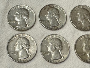 lot 35B image: (8) 1964 United States Silver Washington Quarter Coins