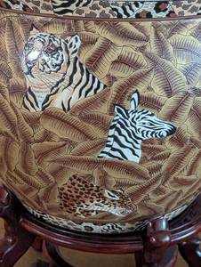 lot 57 image: Ceramic Zebra and Tiger Planter with Stand