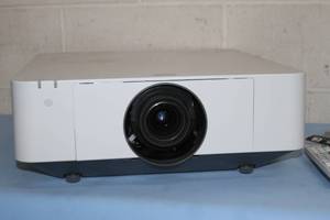 lot 30 image: Sony VPL-FHZ57 WUXGA Widescreen Laser Light Source 4100-Lumen Projection System  Projector & Remote Control