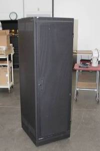 lot 50 image: Middle Atlantic Professional  Commercial ERK-3525 Audio & Video Equipment Rack with Doors & Mobile Rolling Caster Base