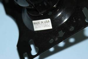 lot 66 image: Articulating Computer Monitor or TV Display Mount with VESA Universal Connection