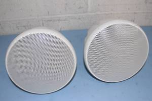 lot 79 image: Pair of SoundTube Sound Tube RS400i Pro  Commercial Audio Hanging - Pendant Style Speakers with BroadBeam Tweeters