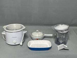 Food Saver and Crockpot and Baking Dishes - 1 pint Corning Ware w Lid