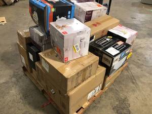 Pallet of Assorted Lighting Items Various Models and Conditions  Customer Returns See Pictures