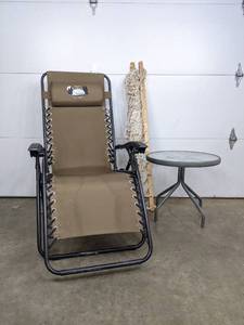 lot 118 image: Small Table, Hammock Swing and Summerwinds Chair