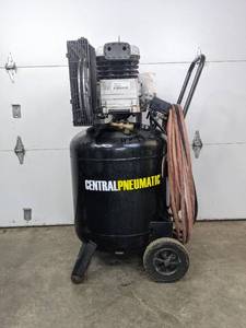 lot 11A image: Central Pneumatic Air Compressor 29 Gallon
