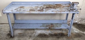 lot 26A image: Welding Bench with Vice