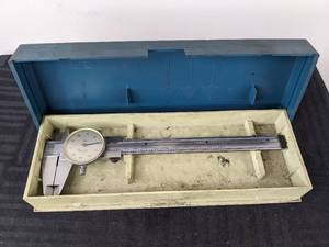 lot 89 image: 6 Inch Caliper Micrometer