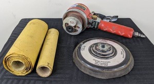 lot 62 image: Orbital Sander with Sand Paper