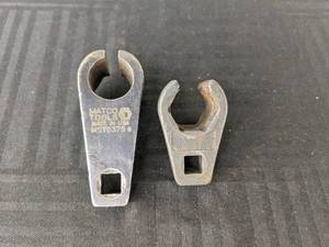 lot 22 image: Mac & Snap-On Professional Grade Oxygen Sensor Sockets, 38 Drive with 1 & 3 Reach
