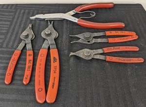 lot 55 image: Mac Snap Ring Plier Set, 5 Pcs.