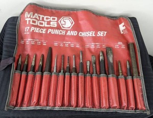 lot 48 image: Mac Chisel & Punch Set, 17 Pcs.