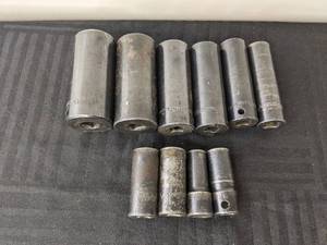 lot 28 image: Lot of 10 Mac Tools 38 Standard Drive Deep Impact Set