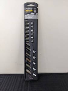 lot 12 image: Husky 11 Piece Torx Set