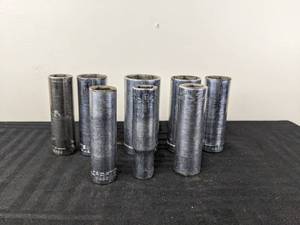 lot 20 image: Lot of 8 Craftsman Standard Sockets, 38 Inch - 78 Inch
