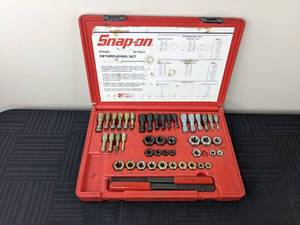 lot 74 image: Snap-On Bolt-Nut Rethreader Set - 48 Pieces