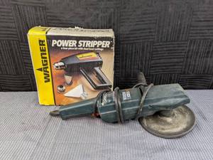 lot 126 image: Wagner Power Stripper and Black & Decker PolisherSander