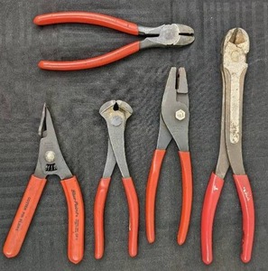lot 45A image: Snap-On Blue Point Mac Misc. Pliers, 5 Pcs.