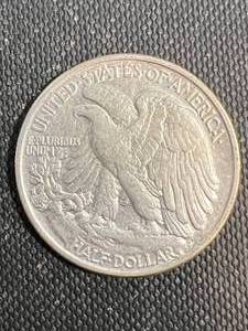 1947 US WALKING LIBERTY HALF DOLLAR